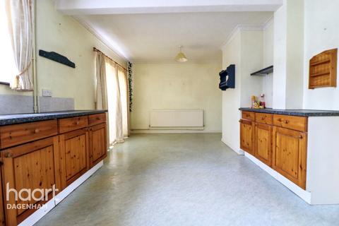 undefined, Woodshire Road, Dagenham