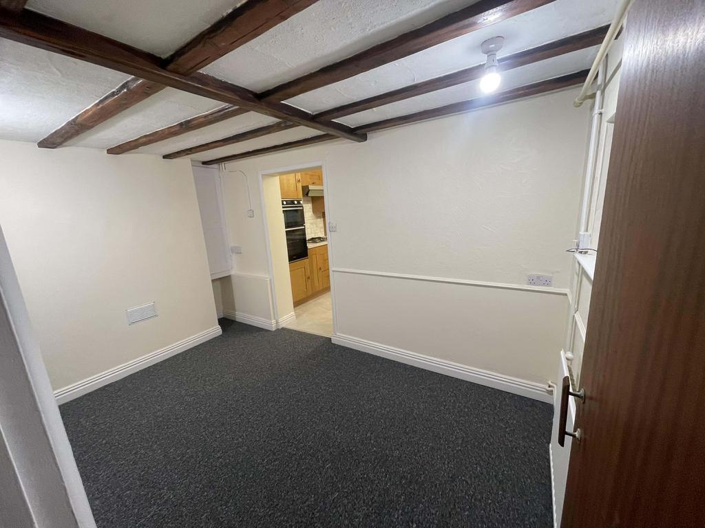 Dining room (2)