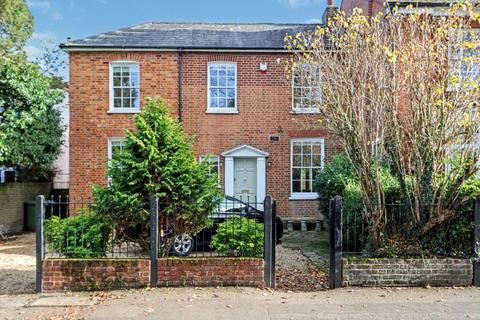 undefined, Angel Road, Thames Ditton KT7