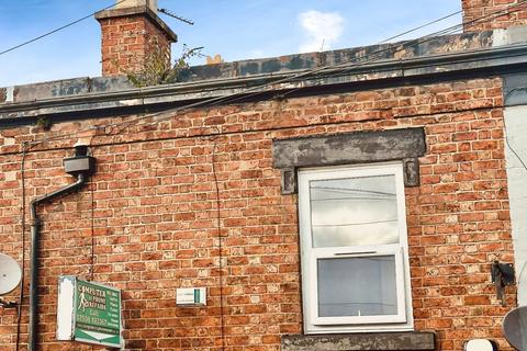 1 bedroom apartment for sale, High Street, Chester CH4