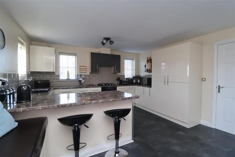 undefined, Samian Close, Worksop S81