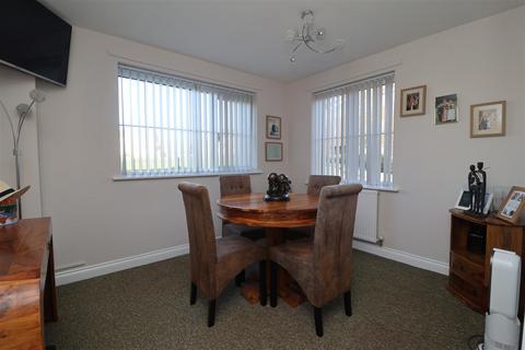 undefined, Samian Close, Worksop S81