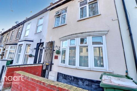 3 bedroom terraced house to rent, Colegrave Road, London