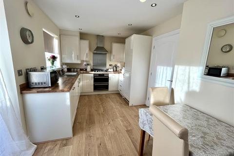 3 bedroom house for sale, Blazey Drive, Wymondham