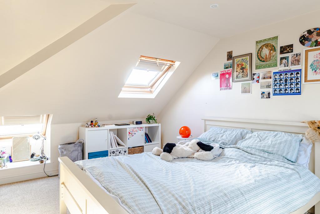 Bedroom4a