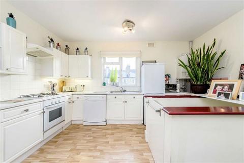 undefined, Ashleigh Road, London SW14