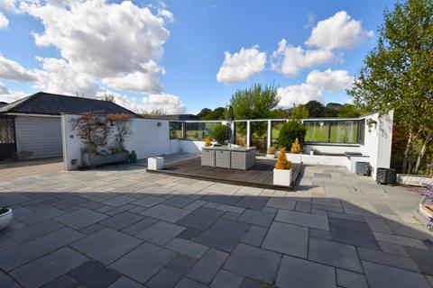 5 bedroom house for sale, Stow Road, Purleigh