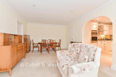 3 bedroom detached bungalow for sale, Station Road, Warnham, West Sussex