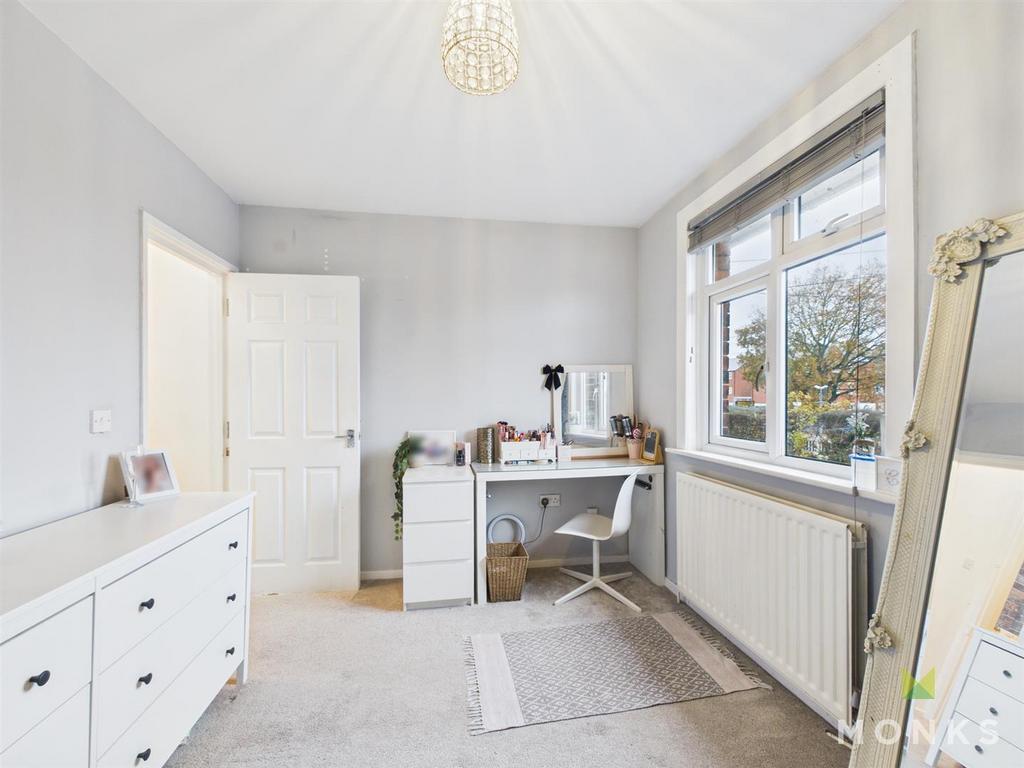 CAM01348 G0-PR0771-STILL020.jpg