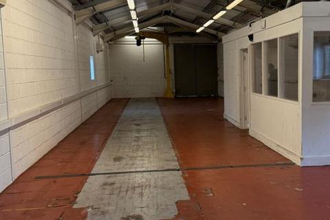 Warehouse to rent, 13 Great Western Rd Martock TA12 6HB
