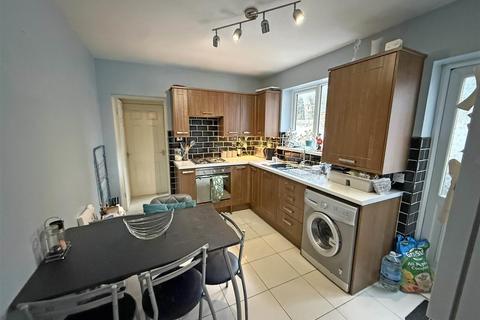 2 bedroom flat to rent, Salisbury Avenue, North Shields, North Tyneside