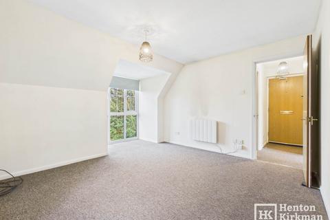 undefined, Spruce Close, Laindon