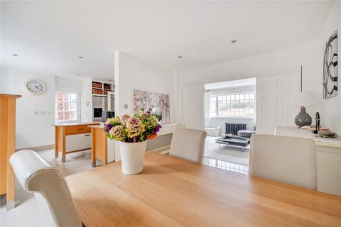 Sunningvale Avenue, Biggin Hill, Westerham, Kent, TN16
