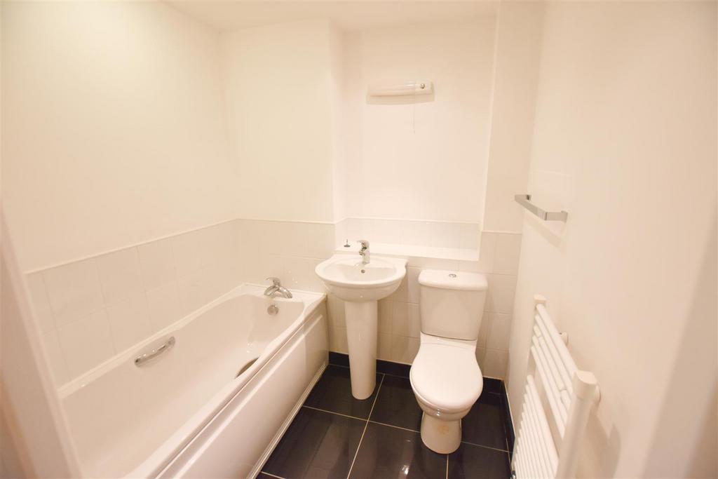 Lecb Ol7 G1f Q5 IDd Vo QA-n Jk Kjw8.jpg