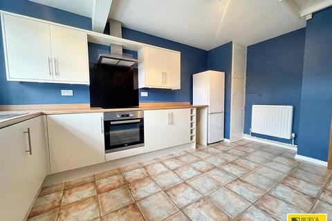 3 bedroom detached bungalow for sale, Deebank Avenue, Leek