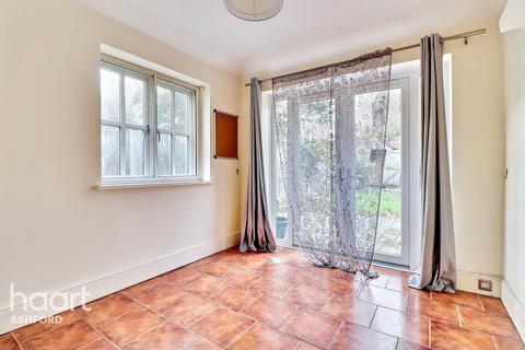 undefined, St Peters Place, CANTERBURY