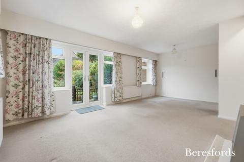 3 bedroom semi-detached house for sale, Woodway, Shenfield, CM15