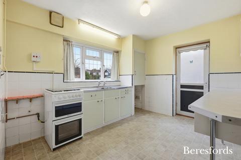 3 bedroom semi-detached house for sale, Woodway, Shenfield, CM15