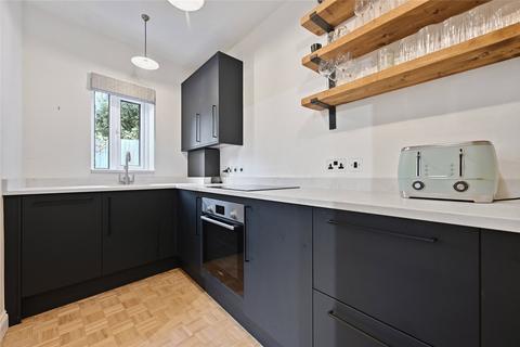 undefined, The Glade, Coningham Road, London, W12