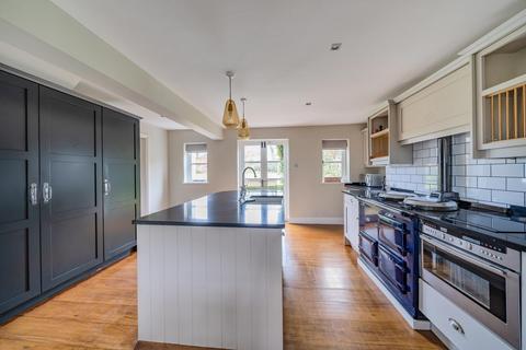 undefined, Hawthorn Hill, Warfield, Bracknell, Berkshire, RG42