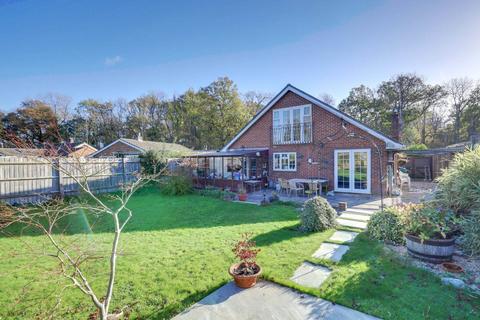 undefined, Kiln Road, Emmer Green, Reading