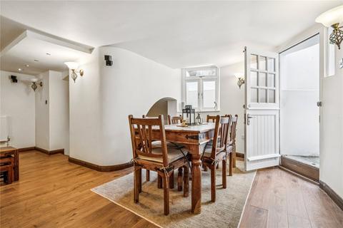 2 bedroom apartment to rent, Ormond House, Ormond Road, Richmond, TW10