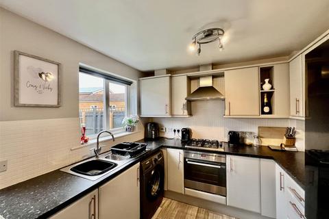 3 bedroom semi-detached house for sale, Geneva Lane, Darlington