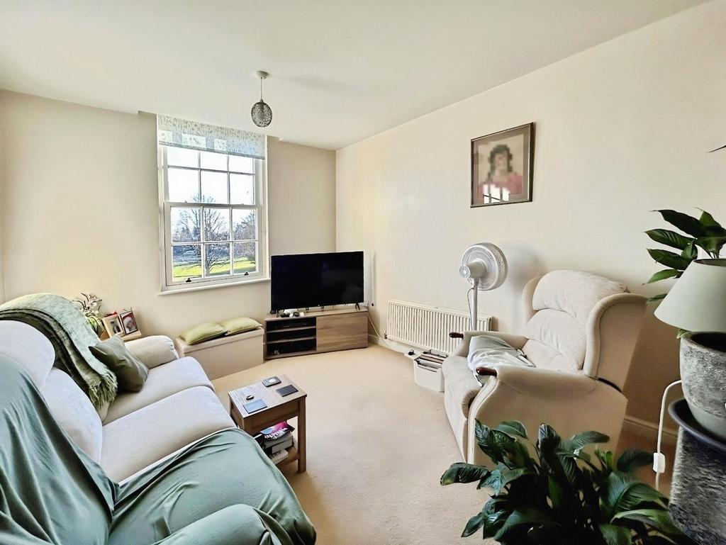 Bf9b7383-Living 20room.jpg