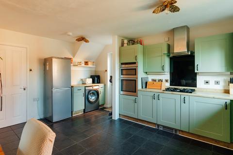 5 bedroom detached house for sale, Worcester WR4