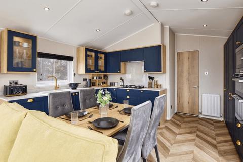 3 bedroom semi-detached house for sale, Manor Road, Hunstanton, Norfolk, PE36