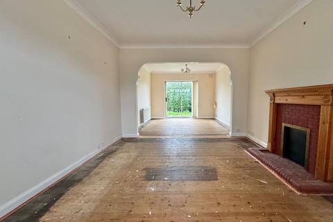 2 bedroom bungalow for sale, Softwater Lane, Benfleet, SS7 2