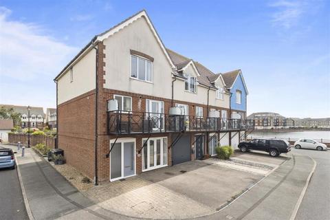 undefined, Brisbane Quay, Eastbourne BN23