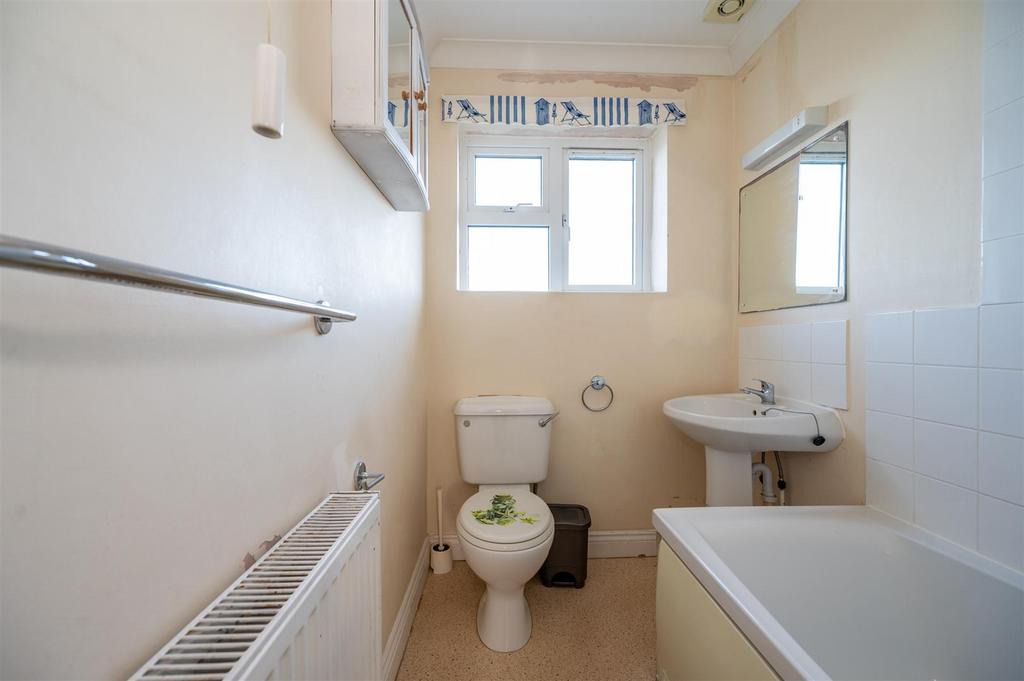 3a Bembridge Drive 25 6.jpg