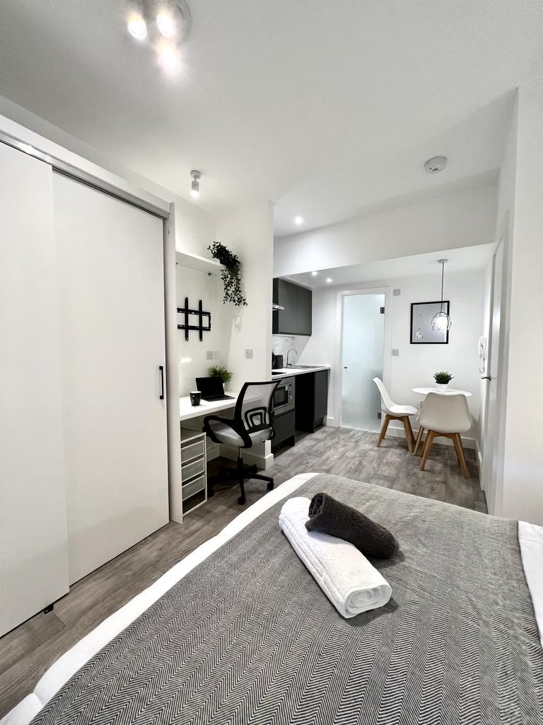 Studio of similar size and layout