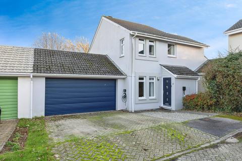 4 bedroom detached house for sale, Castle Court, Saltash PL12