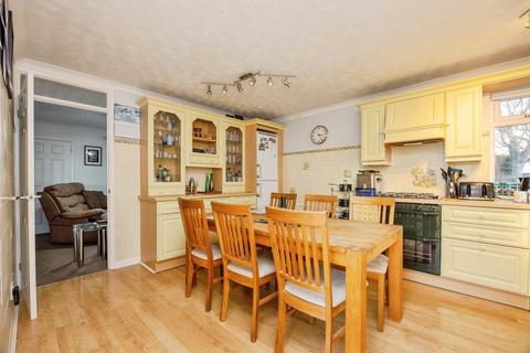4 bedroom detached house for sale, Castle Court, Saltash PL12