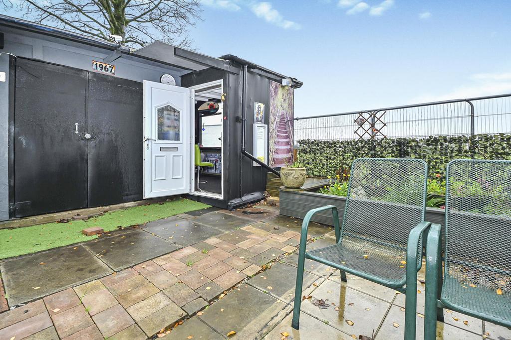 Outbuilding