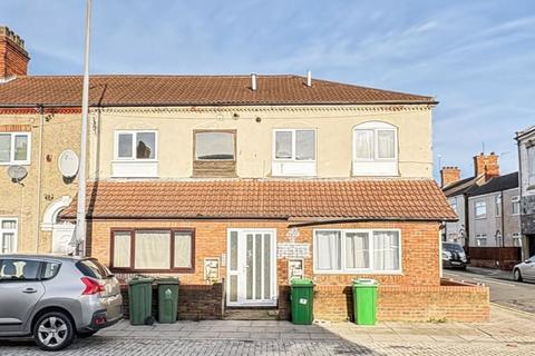undefined, 4 Wellington Court, Grimsby, South Humberside, DN32 7JY