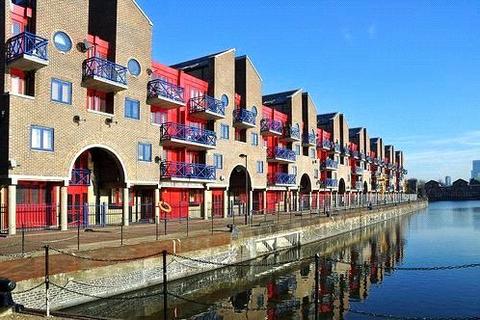 undefined, Newlands Quay, London, E1W