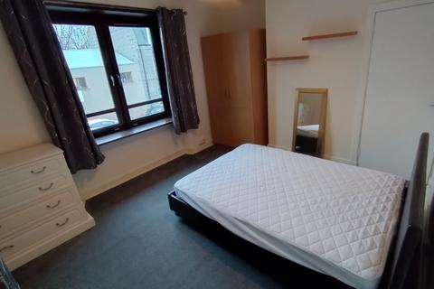 2 bedroom flat to rent, Linksfield Place, Linksfield, Aberdeen, AB24