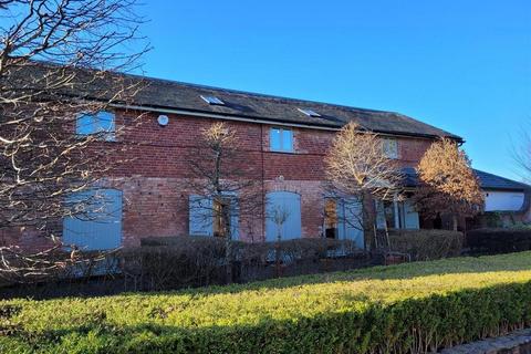 Office to rent, Langley Rd Wootton Wawen B95 6DL