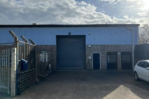 Industrial development to rent, Berrington Rd Leamington Spa CV31 1NB