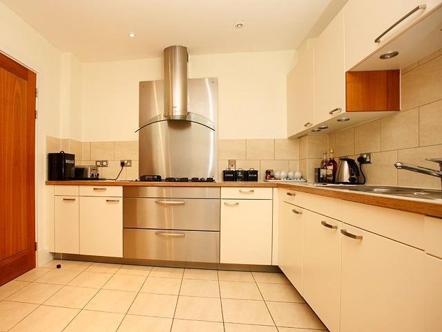 IMG 6809s W - edited.jpg