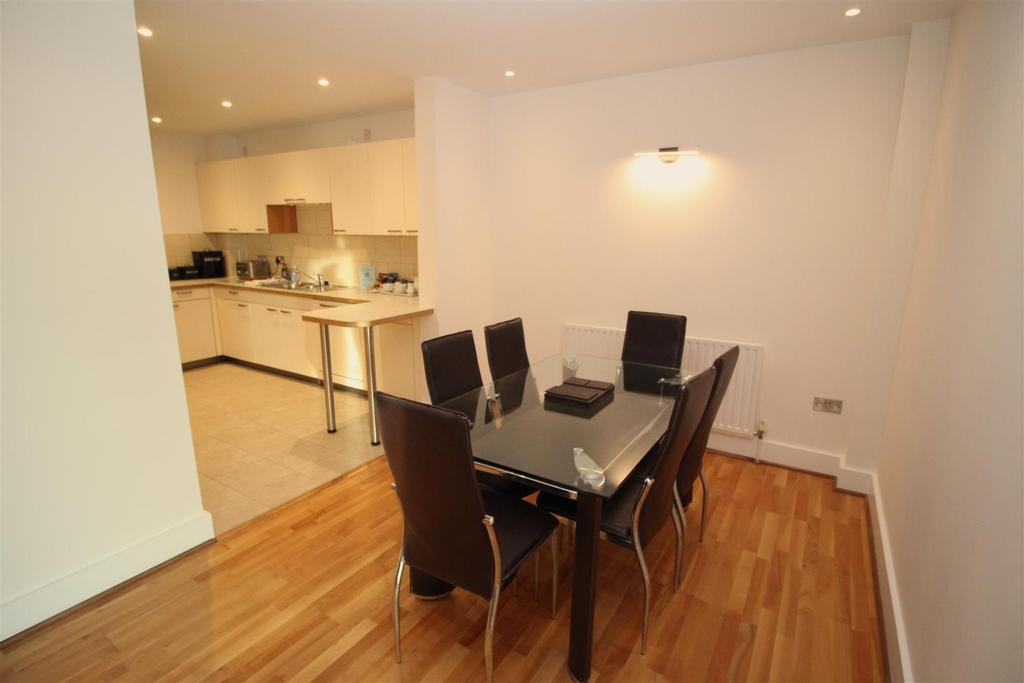 Dining Room.JPG