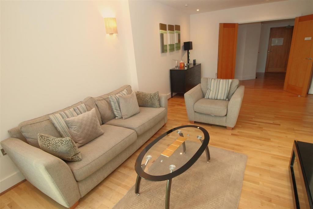 Sitting Room.JPG
