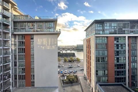 2 bedroom apartment for sale, Seagull Lane, London E16