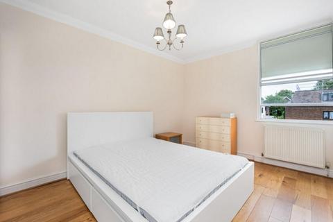 2 bedroom apartment to rent, Camden Road, London