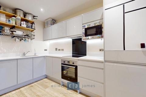 1 bedroom apartment for sale, Academy Way, Loughton IG10