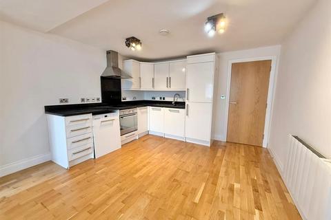 2 bedroom flat to rent, 95, Gordon Avenue, Stanmore HA7