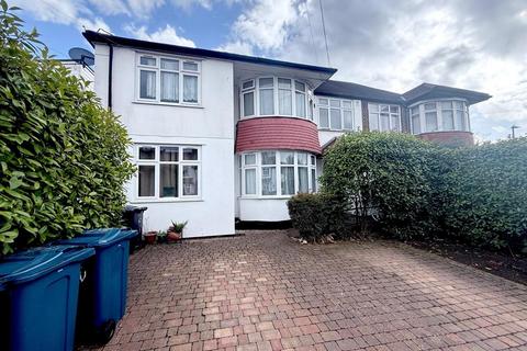 2 bedroom flat to rent, 95, Gordon Avenue, Stanmore HA7